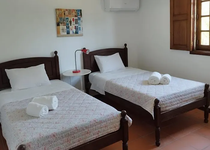 Casa Do Costeiro By Almastay * Gondufe